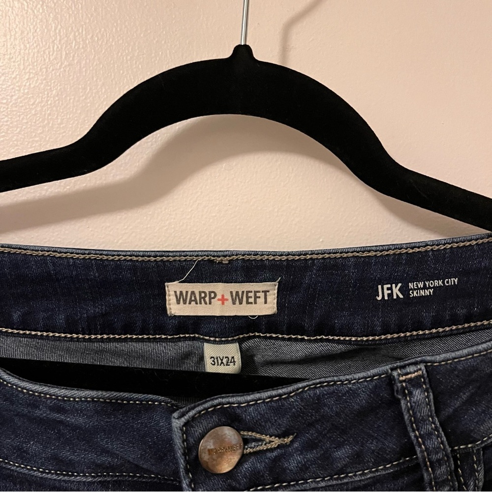 WARP + WEFT JFK Skinny Jean dark wash (indigo) 28” inseam size 12 - Picture 4 of 6